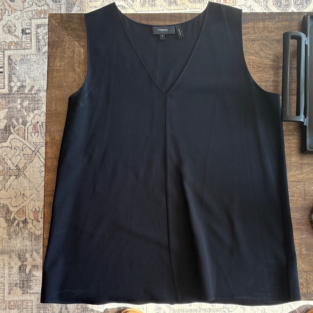 Theory Women's Black V-Neck Tank Top